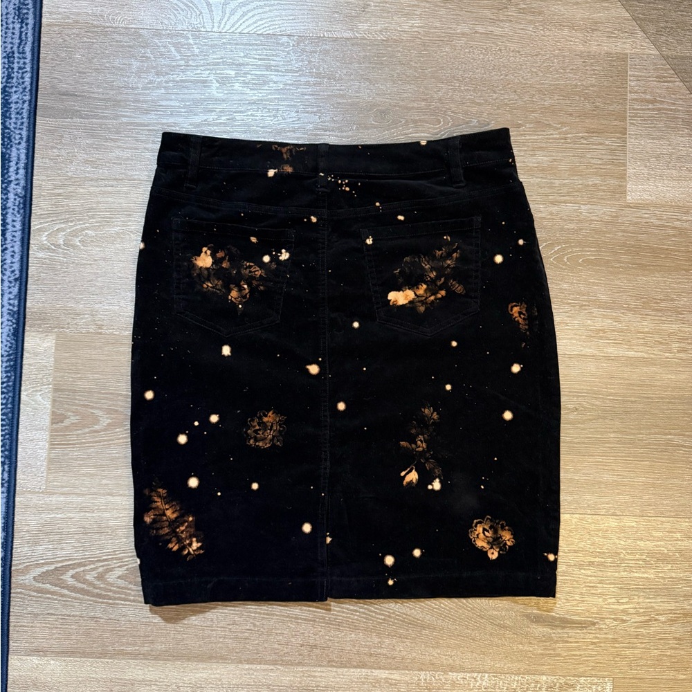Charter Club Black Floral Skirt with - Picture 6 of 8